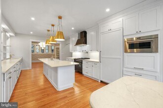 3744 Huntington St NW in Washington, DC - Building Photo - Building Photo