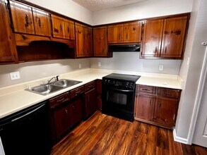 6 S Sawgrass Cir in Valdosta, GA - Building Photo - Building Photo