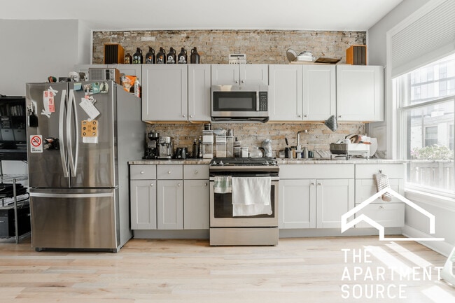 property at 731 W Ohio St