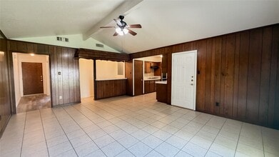 18010 Blundell Dr in Spring, TX - Building Photo - Building Photo