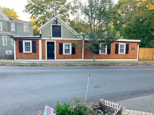 property at 4 School St