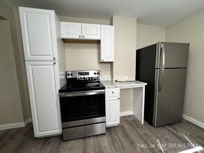 7 Bennett Ave, Unit 1 in Skowhegan, ME - Building Photo - Building Photo