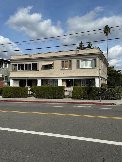 1501 Bellevue Ave in Los Angeles, CA - Building Photo