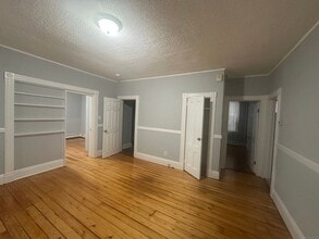 108 New Britain Ave in Hartford, CT - Building Photo - Building Photo
