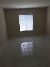 203 Foxtail Dr in Greenacres, FL - Building Photo - Building Photo