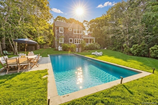 property at 20 Howard St