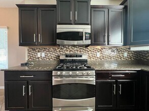 21160 N 36th Pl in Phoenix, AZ - Building Photo - Building Photo