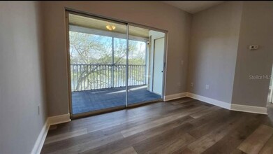 10110 Winsford Oak Blvd in Tampa, FL - Building Photo - Building Photo