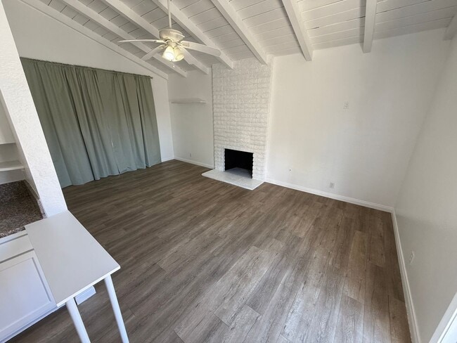 2258 Pamela Ln in Costa Mesa, CA - Building Photo - Building Photo
