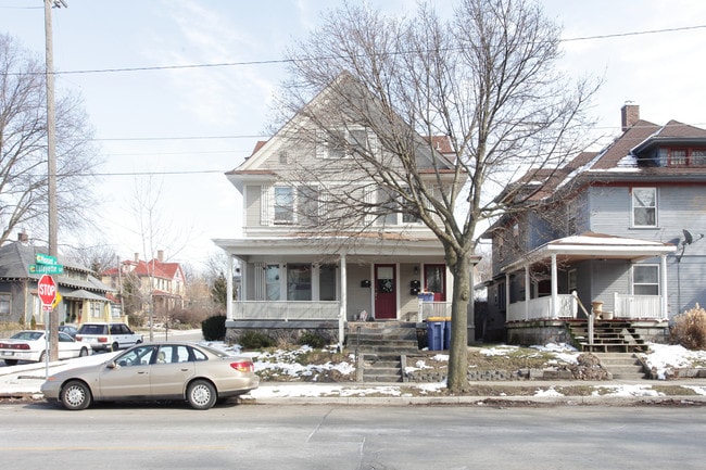 600 Lafayette Ave SE in Grand Rapids, MI - Building Photo - Building Photo