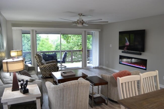 property at 200 Hamilton Oaks Dr