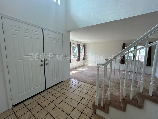 284 Preakness Ln in Vallejo, CA - Building Photo - Building Photo