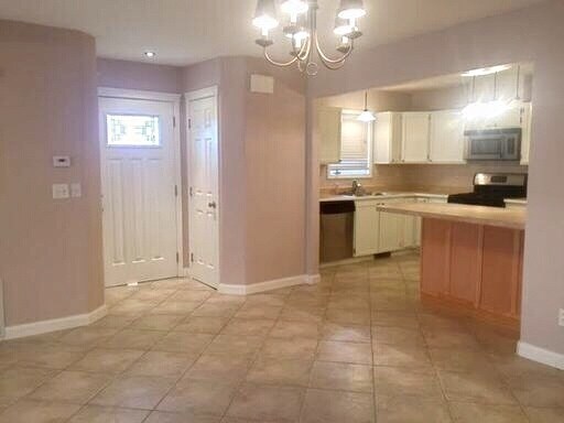 6844 Cape Lisburne Loop in Anchorage, AK - Building Photo