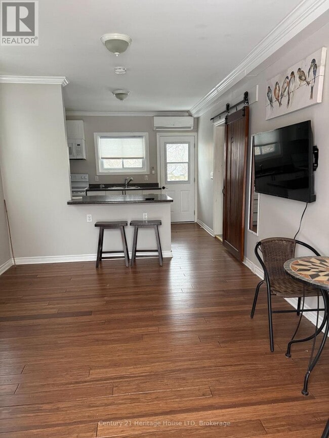 154 Ridge Rd N in Fort Erie, ON - Building Photo - Building Photo