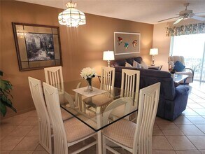 6503 Stone River Rd, Unit 109 in Bradenton, FL - Building Photo - Building Photo