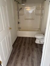 7 S Greenwich St, Unit C in Alloway, NJ - Building Photo - Building Photo