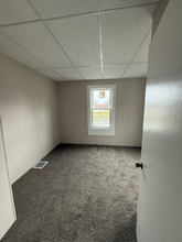 640 Lenox Ave-Unit -Floor 1 in Oneida, NY - Building Photo - Building Photo