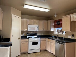 729 Blue Oak Cir in Cedar Park, TX - Building Photo - Building Photo