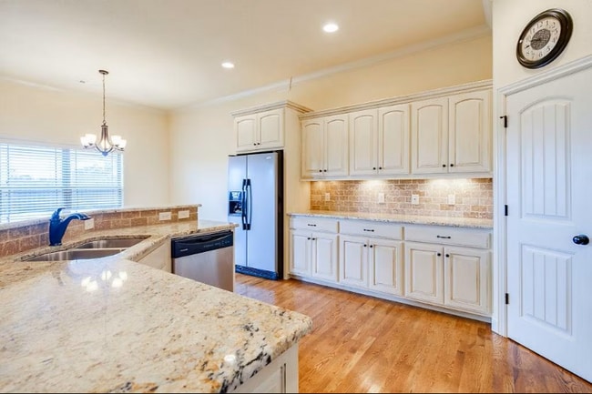 5703 W Murfield Dr in Rogers, AR - Building Photo - Building Photo