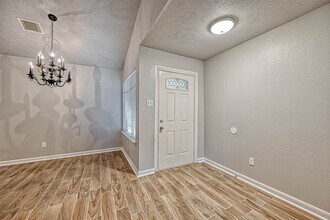 2235 Sentinal Oaks St in Sugar Land, TX - Building Photo - Building Photo