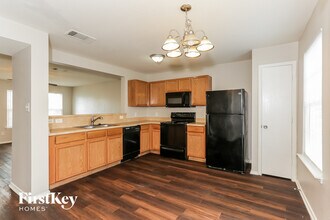 6118 Veranda Way in Dallas, TX - Building Photo - Building Photo