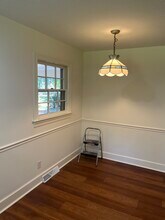 4718 Rembert Dr in Raleigh, NC - Foto de edificio - Building Photo
