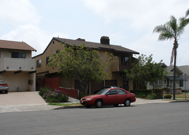 Oregon Street Condos in San Diego, CA - Foto de edificio - Building Photo