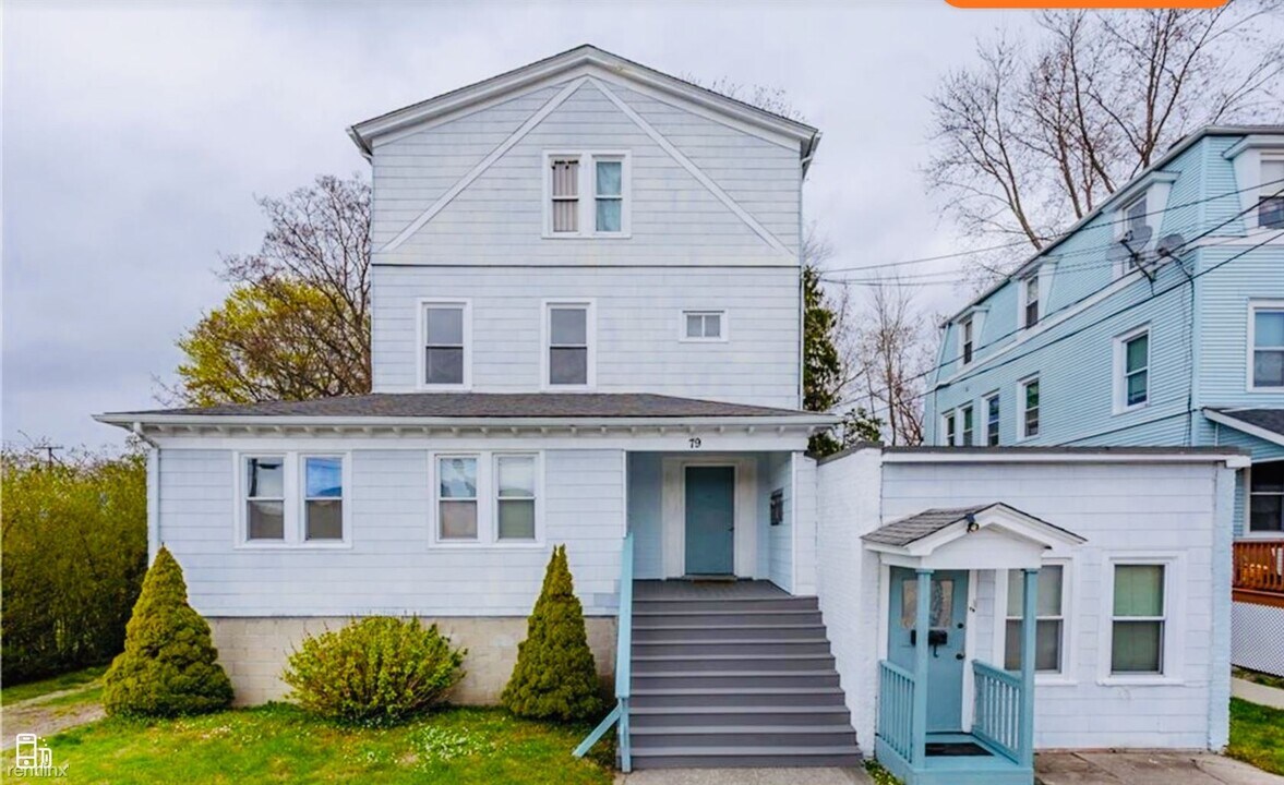 79 Garfield Ave in New London, CT - Foto de edificio