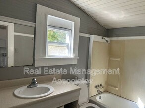 635 E Chappell St in Griffin, GA - Building Photo - Building Photo