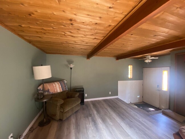 361 Wingate Ave in Moab, UT - Foto de edificio - Building Photo