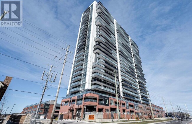 2545-2545 Simcoe St N