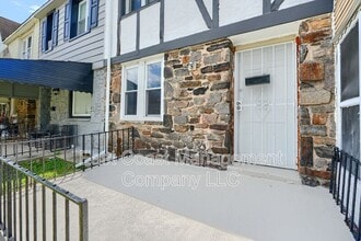 5044 Chalgrove Ave in Baltimore, MD - Building Photo - Building Photo