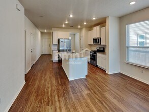 429 Pebble Beach Run in New Braunfels, TX - Building Photo - Building Photo