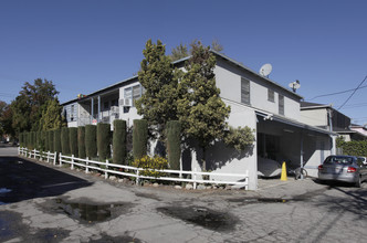 6308 Vineland Ave in North Hollywood, CA - Building Photo - Building Photo