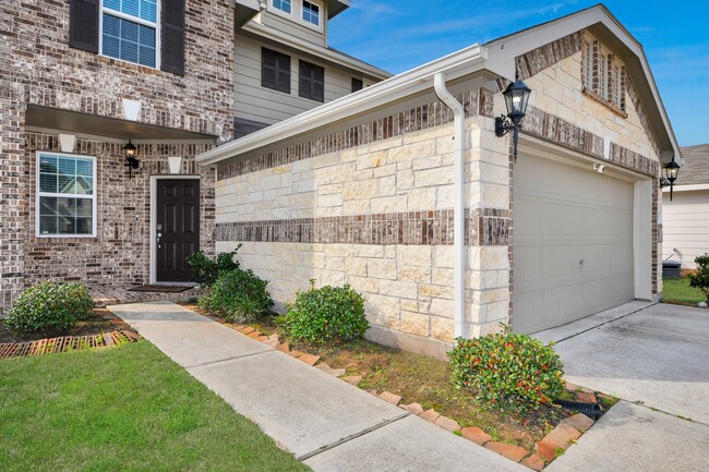 6007 Prince Pl Dr in Rosenberg, TX - Building Photo - Building Photo