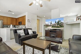 6022 Tugboat Ln in Stockton, CA - Building Photo - Building Photo