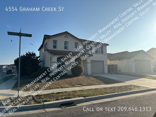 4554 Graham Creek St in Stockton, CA - Foto de edificio - Building Photo