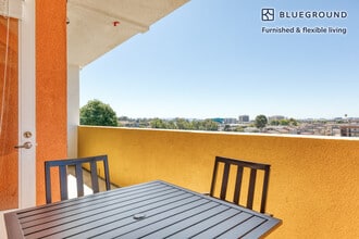 417 Centinela Ave-Unit -FL4-ID667 in Inglewood, CA - Building Photo - Building Photo