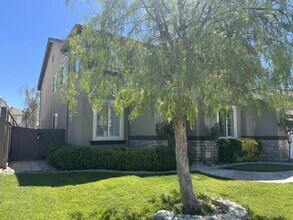 38194 Clear Creek St in Murrieta, CA - Building Photo - Building Photo