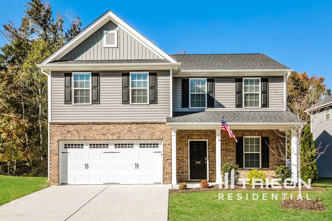 268 Moonstone Ct in Gibsonville, NC - Building Photo