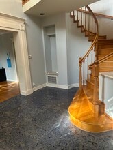 1400 Calle del Jonella in Pacific Palisades, CA - Foto de edificio - Building Photo