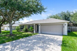 427 Trade Wind Dr in Minneola, FL - Building Photo - Building Photo