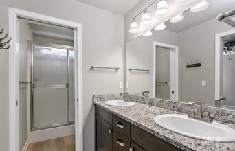 3085 E Ionia Ct in Meridian, ID - Building Photo - Building Photo