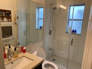 371 Roncesvalles Av in Toronto, ON - Building Photo - Building Photo