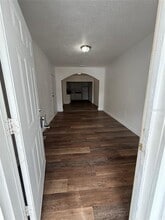 8708 N Edison Ave in Tampa, FL - Building Photo - Building Photo