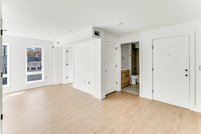 2520 N Front St in Philadelphia, PA - Building Photo - Building Photo