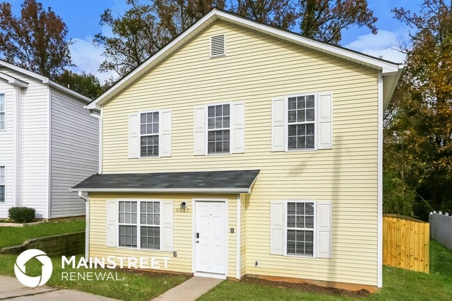 5617 Joshua Ln in Charlotte, NC - Foto de edificio - Building Photo