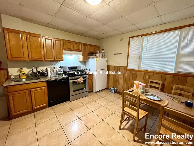 property at 9 Fulkerson St