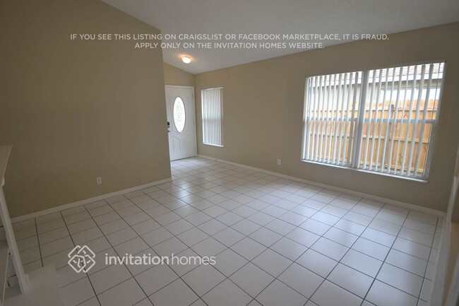 8324 Fort Clinch Ave in Orlando, FL - Building Photo - Building Photo