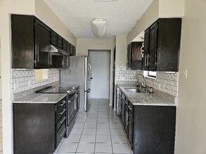 1709 Lincolnshire Way in Fort Worth, TX - Building Photo - Building Photo
